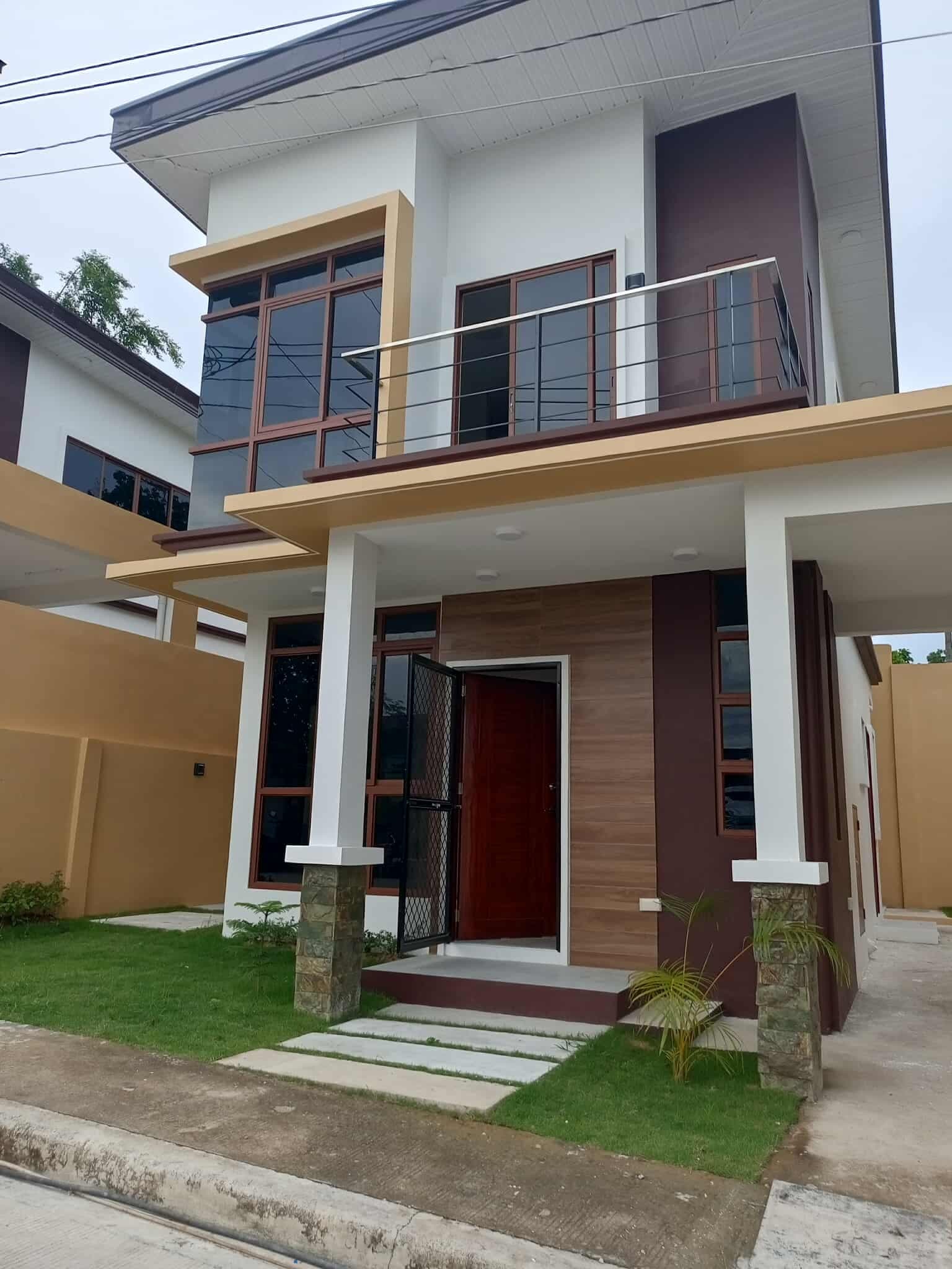 House & Lot in Brgy. Yati