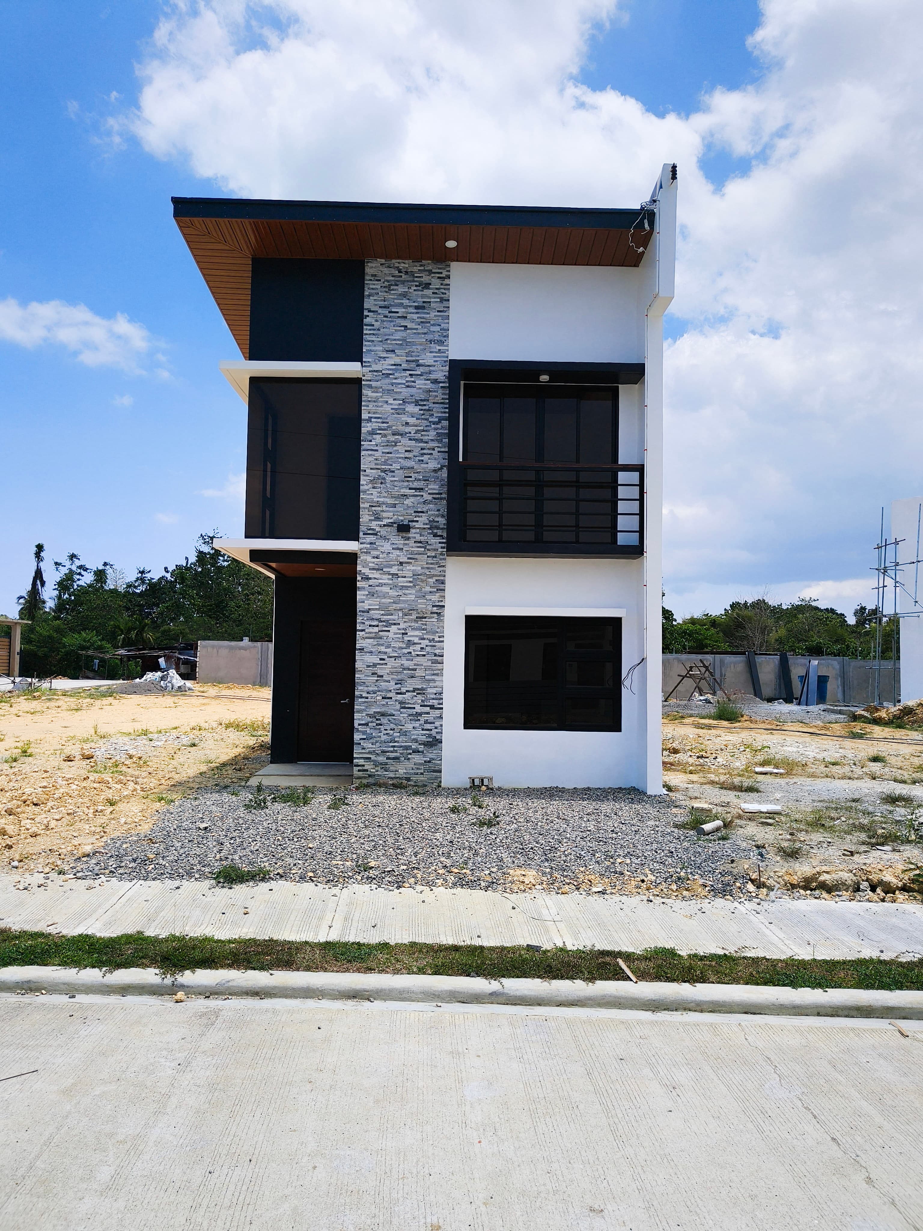 House & Lot in Libertad