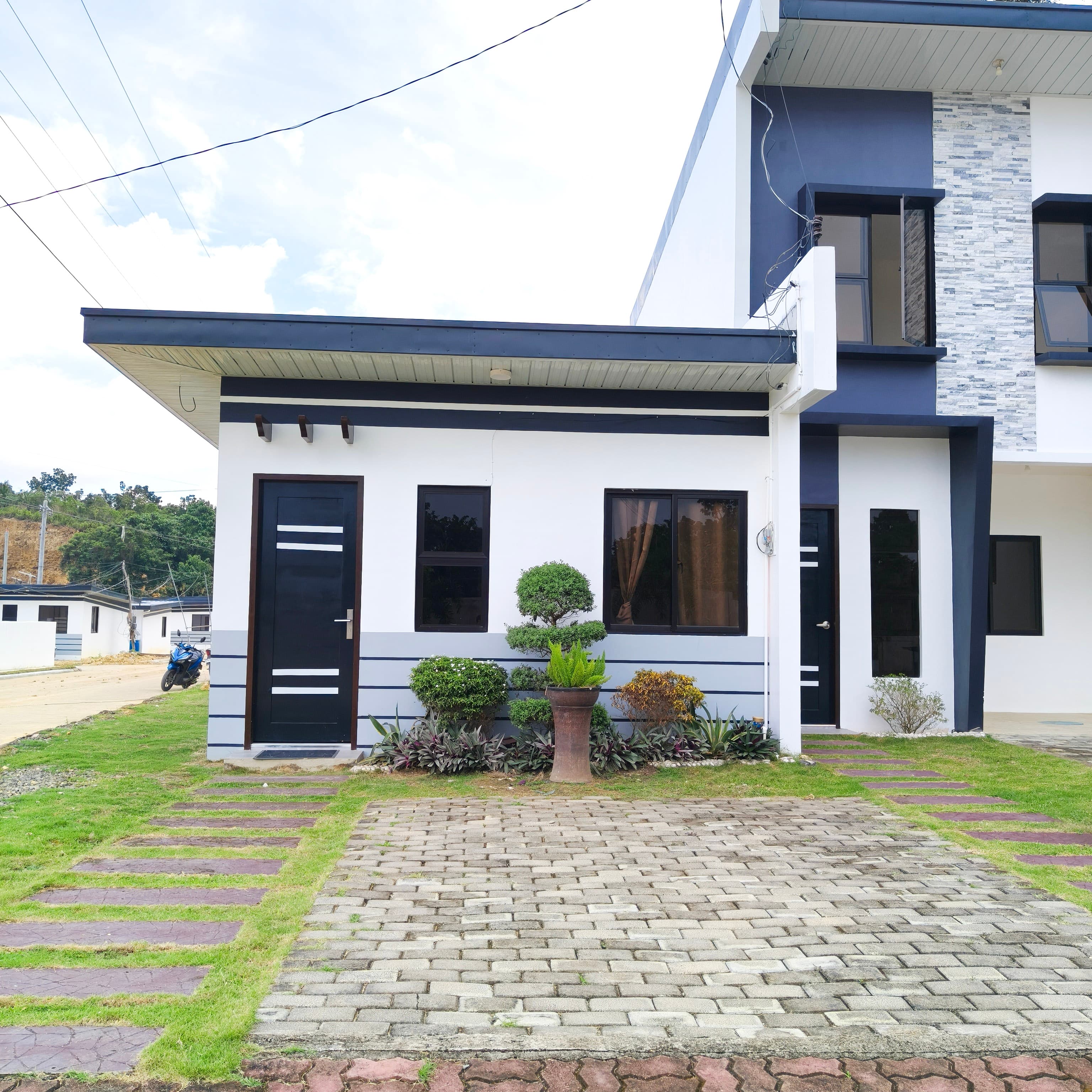House & Lot in Libertad